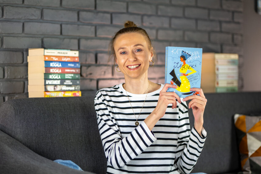 Przeczytałam, to się wypowiem: „Jaskółki. Powieść o kobietach mody PRL-u” Katarzyna Droga